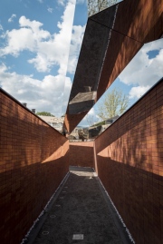 Dutch Holocaust Memorial of Names unveiled