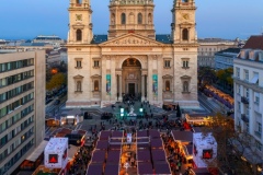 Christmas market in St Stephen squaere, opposite the Basilica. Holiday tourist attraction. Traditional Hungariyan food, hand made gifts and presents. Famous travel attraction and Meeting point.