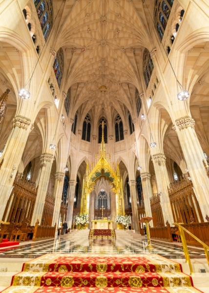 09-19.23. New York, USA. Interior of Saint Patrick's Cathedral. Famous and popular tourist sight in Manhattan.