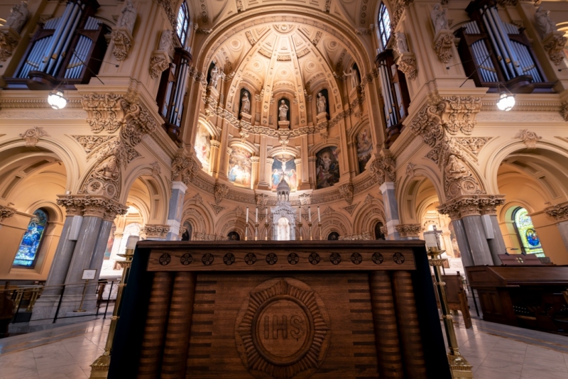 09.18.23. USA, New York city. St. Francis Xavier Church is a Catholic church at 30–36 West 16th Street, between Fifth Avenue and Avenue of the Americas.