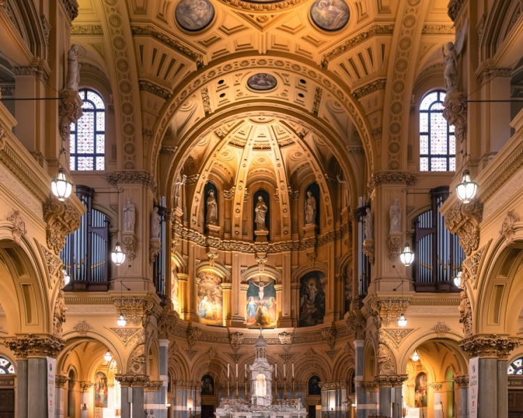 09.18.23. USA, New York city. St. Francis Xavier Church is a Catholic church at 30–36 West 16th Street, between Fifth Avenue and Avenue of the Americas.