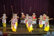 14.01.2025. Kandy, Sri Lanka. Traditional Kandyan dancers perform a cultural drum and dance routine in Kandy, Sri Lanka, wearing vibrant costumes that reflect the island’s rich heritage