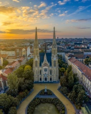 St. Elizabeth Parish Church of Árpád House is a less famous church in Budapest. But absoulutely beautiful place with a cute garden.