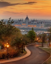Budapest autumn cityscape with Hungarian parilament building.